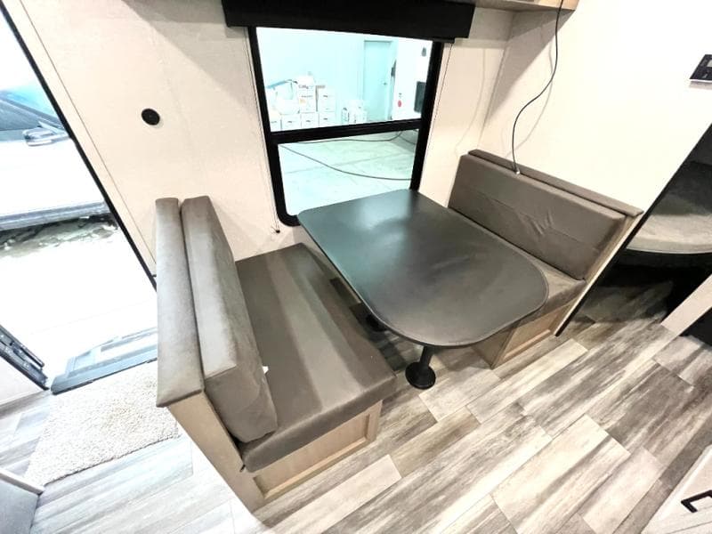 2026 Jayco 2026 Jayco Jay Flight SLX - thumbnail 27