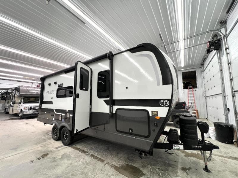 2026 Forest River 2026 Forest River Rockwood Mini Lite - thumbnail 6