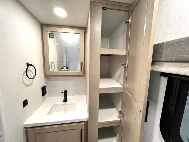 2026 Forest River 2026 Forest River Rockwood Mini Lite - thumbnail 36