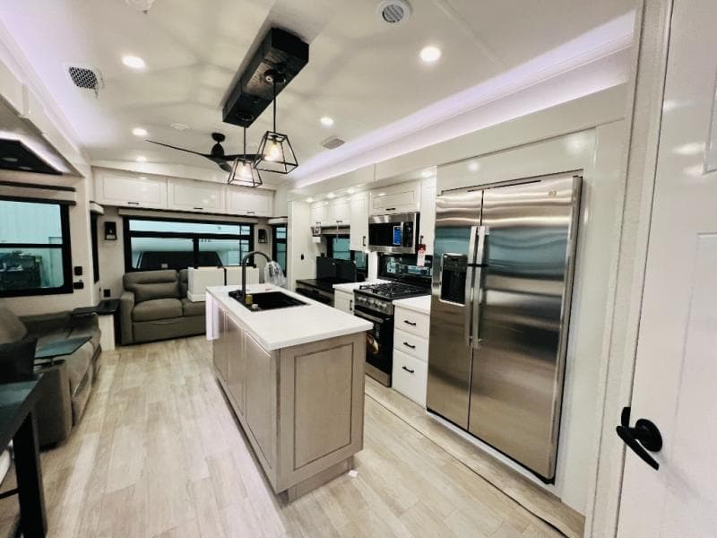 2026 Jayco 2026 Jayco Pinnacle - thumbnail 19