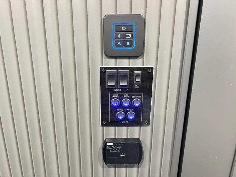 2026 Forest River 2026 Forest River Xlr Nitro Toy Hauler - thumbnail 4