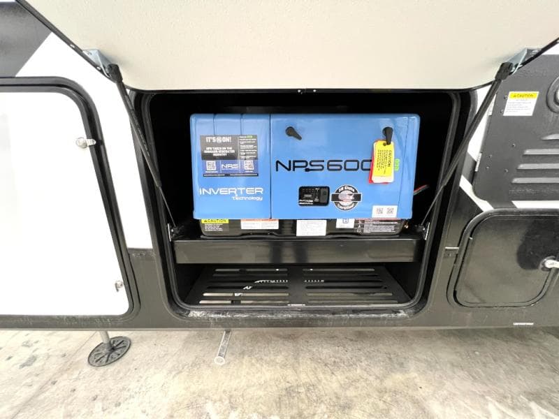 2026 Forest River 2026 Forest River Xlr Nitro Toy Hauler - thumbnail 13