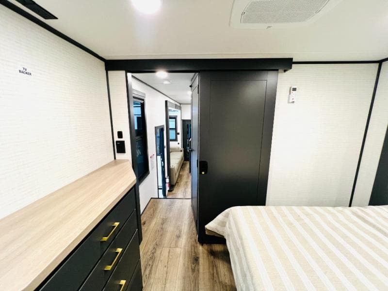 2026 Forest River 2026 Forest River Xlr Nitro Toy Hauler - thumbnail 51