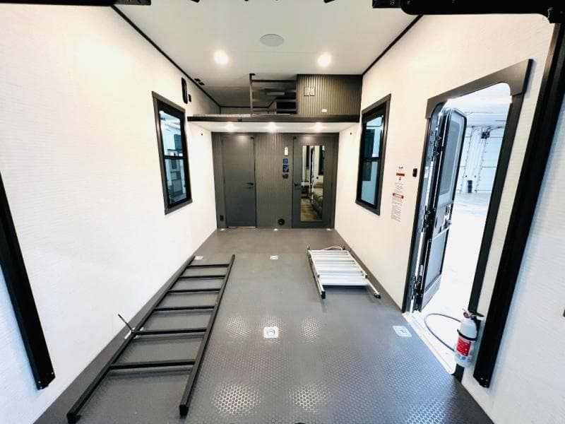 2026 Forest River 2026 Forest River Xlr Nitro Toy Hauler - thumbnail 56