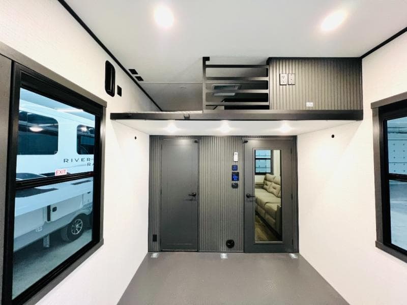 2026 Forest River 2026 Forest River Xlr Nitro Toy Hauler - thumbnail 57