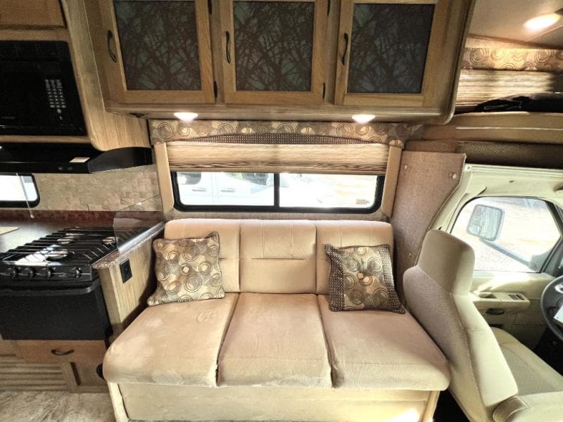 2017 Coachmen 2017 Coachmen Freelander - thumbnail 17