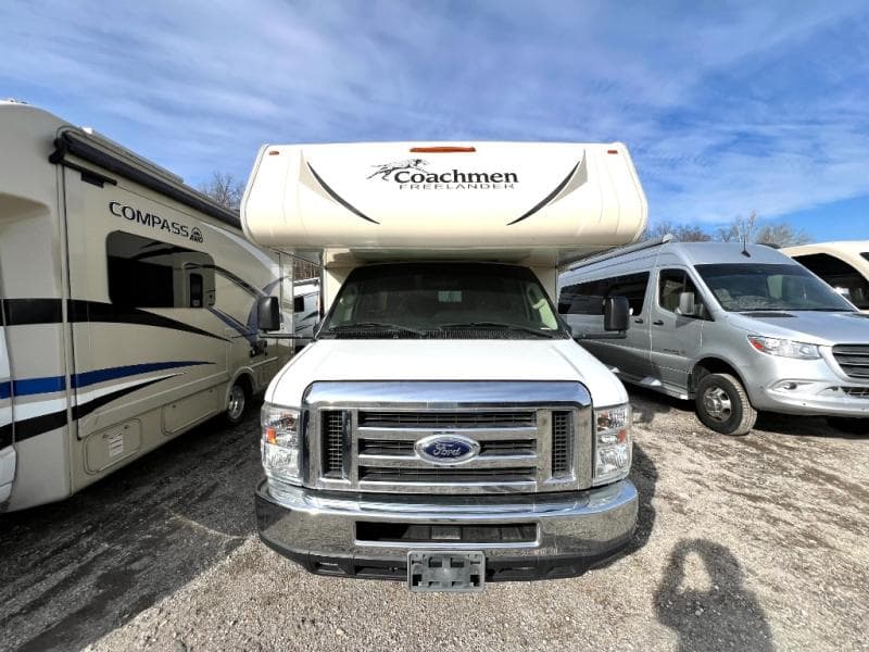 2017 Coachmen 2017 Coachmen Freelander - thumbnail 41