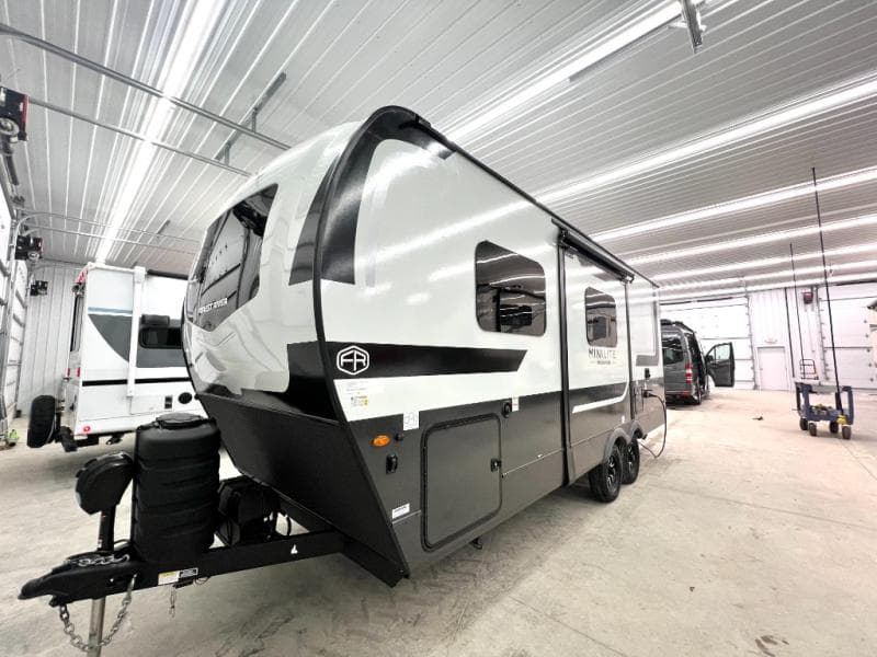 2026 Forest River 2026 Forest River Rockwood Mini Lite - thumbnail 4