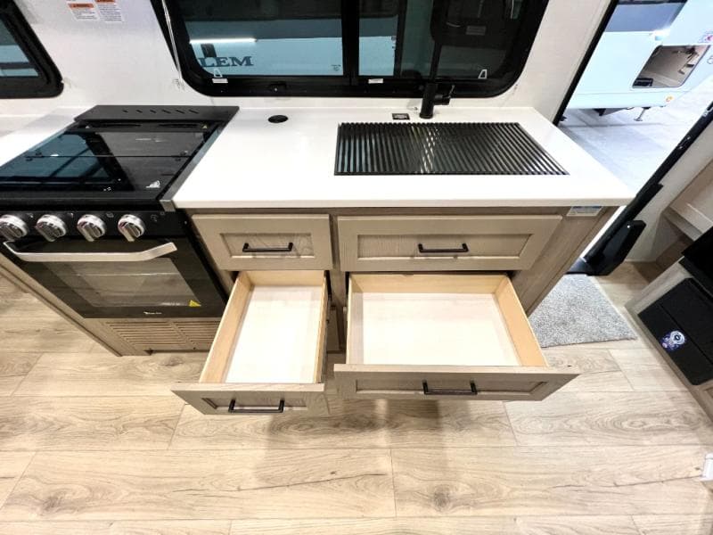 2026 Forest River 2026 Forest River Rockwood Mini Lite - thumbnail 18