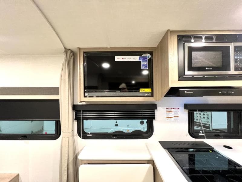 2026 Forest River 2026 Forest River Rockwood Mini Lite - thumbnail 25