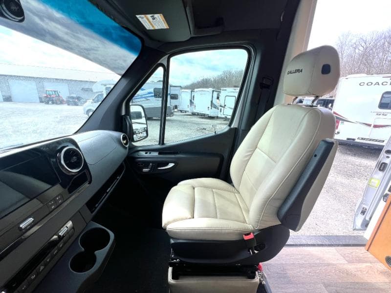 2021 Coachmen 2021 Coachmen Galleria - thumbnail 19