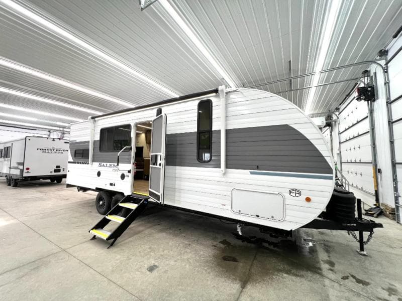 2026 Forest River 2026 Forest River Salem Fsx Toy Hauler - thumbnail 6