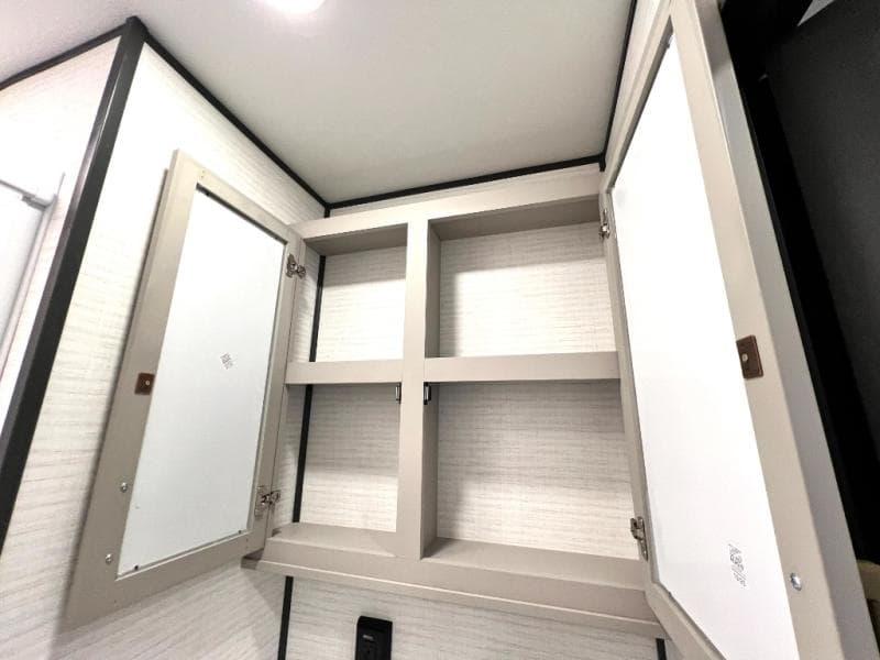 2026 Forest River 2026 Forest River Xlr Boost Toy Hauler - thumbnail 17