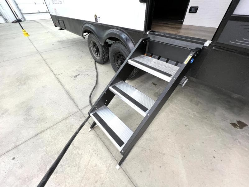 2026 Forest River 2026 Forest River Xlr Boost Toy Hauler - thumbnail 38