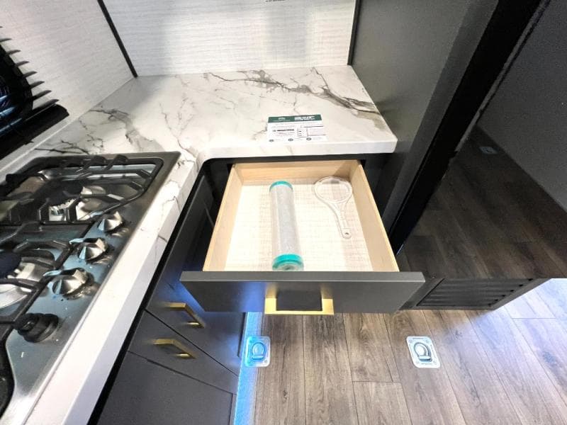 2026 Forest River 2026 Forest River Xlr Boost Toy Hauler - thumbnail 11