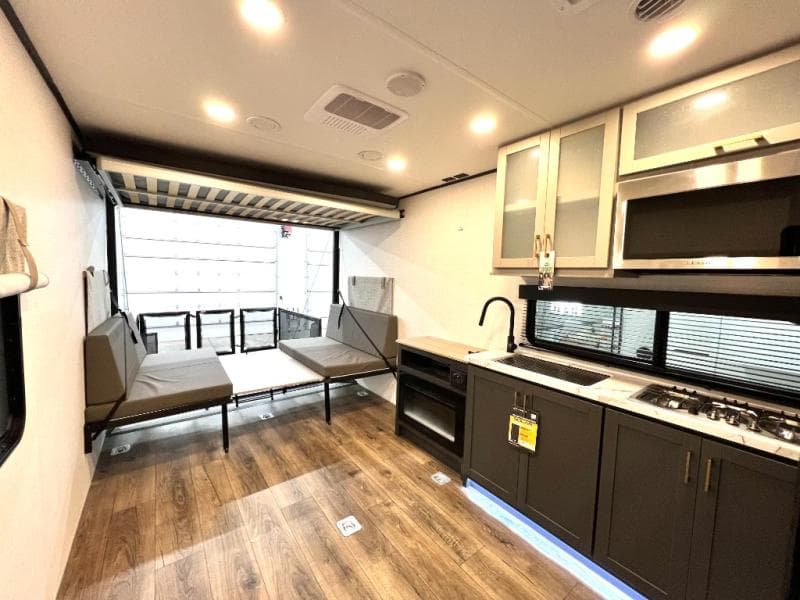 2026 Forest River 2026 Forest River Xlr Boost Toy Hauler - thumbnail 29