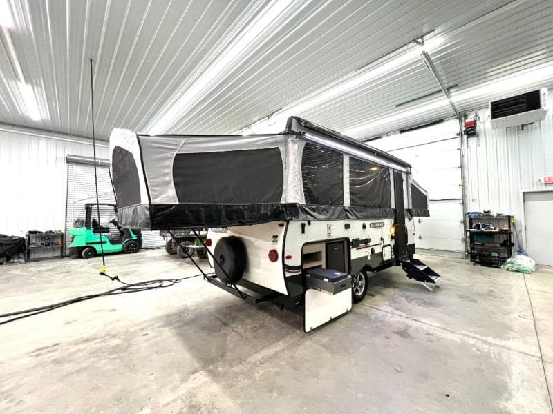 2024 Forest River 2024 Forest River Rockwood High Wall - thumbnail 5