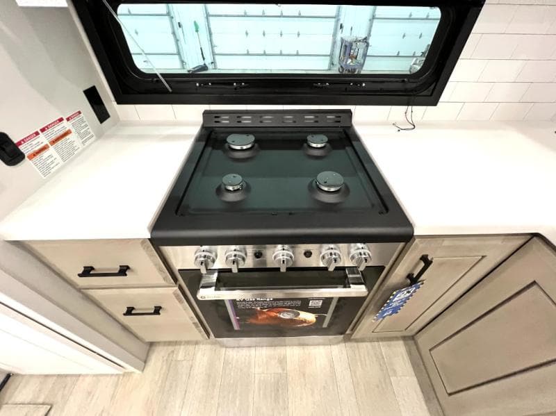 2026 Jayco 2026 Jayco Pinnacle - thumbnail 19