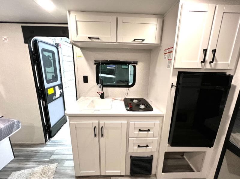 2026 Jayco 2026 Jayco Jay Flight SLX - thumbnail 4