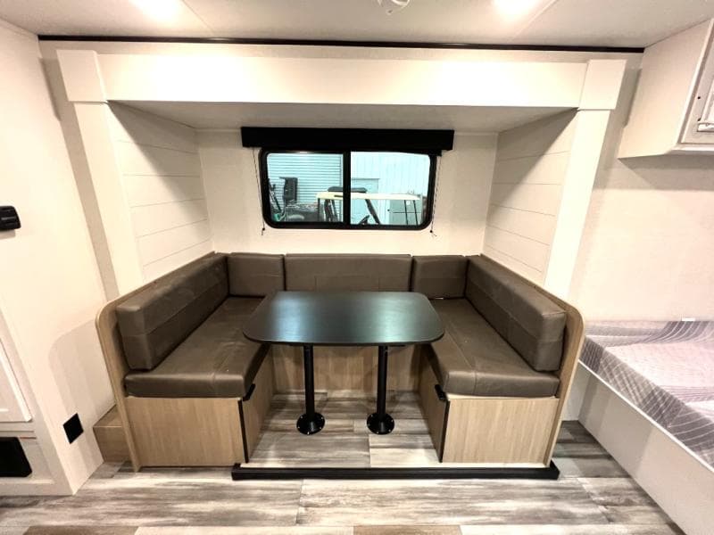 2026 Jayco 2026 Jayco Jay Flight SLX - thumbnail 15