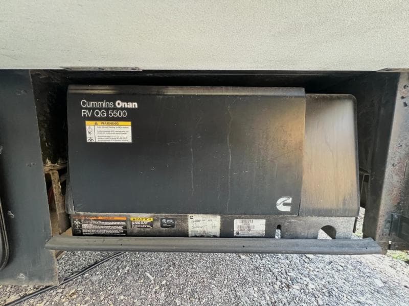 2012 Winnebago 2012 Winnebago Adventurer - thumbnail 56