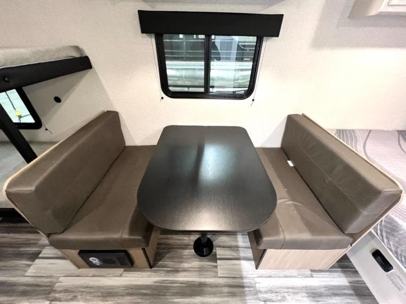 2026 Jayco 2026 Jayco Jay Flight SLX - thumbnail 14