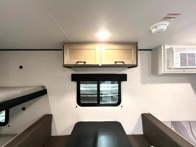 2026 Jayco 2026 Jayco Jay Flight SLX - thumbnail 15