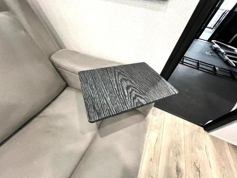 2026 Jayco 2026 Jayco Seismic Toy Hauler - thumbnail 16