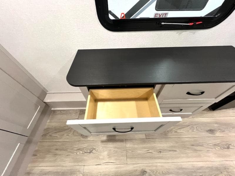 2026 Jayco 2026 Jayco Seismic Toy Hauler - thumbnail 47