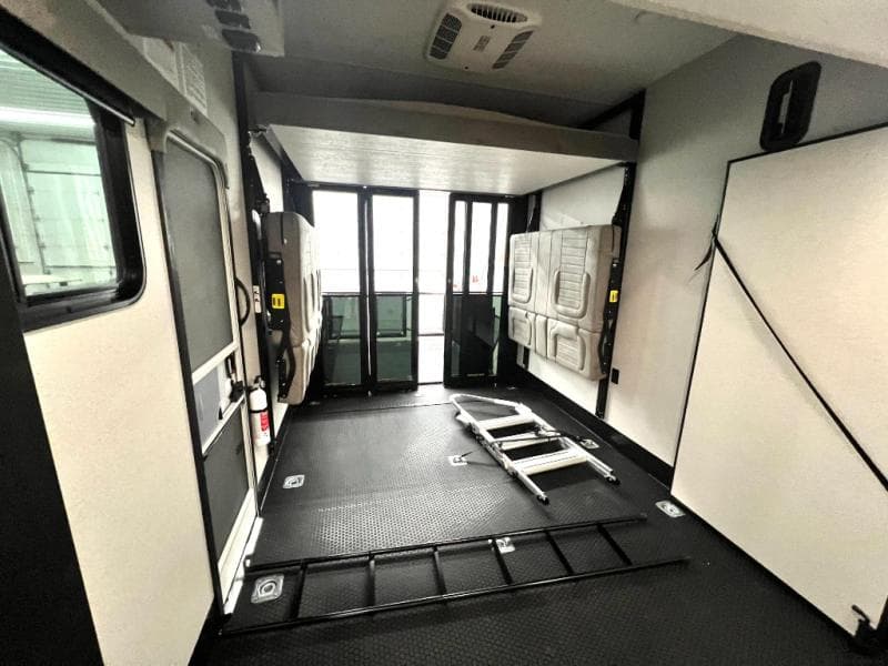 2026 Jayco 2026 Jayco Seismic Toy Hauler - thumbnail 49