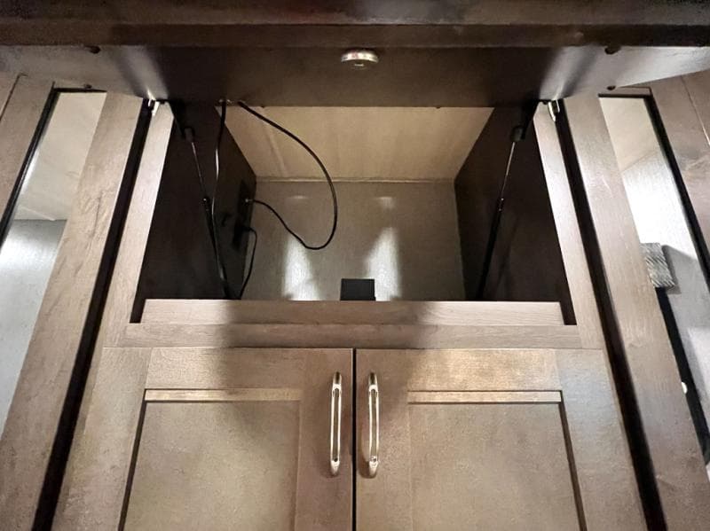 2022 NeXus RV 2022 NeXus RV Viper - thumbnail 36