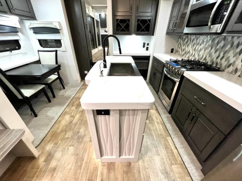 2024 CrossRoads 2024 CrossRoads Redwood - thumbnail 4