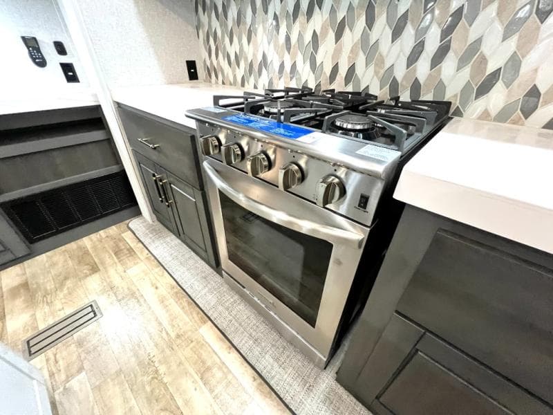 2024 CrossRoads 2024 CrossRoads Redwood - thumbnail 14