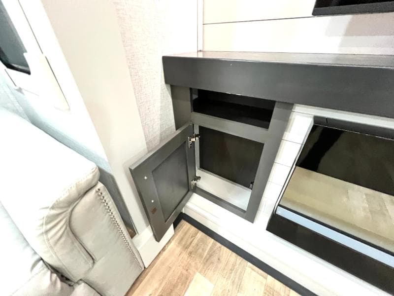 2024 CrossRoads 2024 CrossRoads Redwood - thumbnail 29