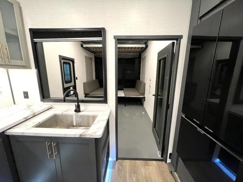 2026 Forest River 2026 Forest River Xlr Boost X Toy Hauler - thumbnail 28