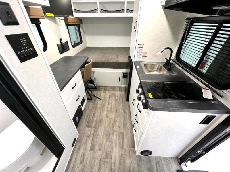 2026 Modern Buggy 2026 Modern Buggy Country Born Teardrop Trailer - thumbnail 4