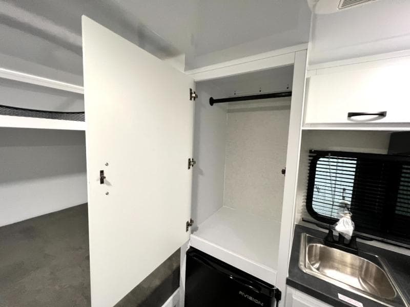 2026 Modern Buggy 2026 Modern Buggy Country Born Teardrop Trailer - thumbnail 9