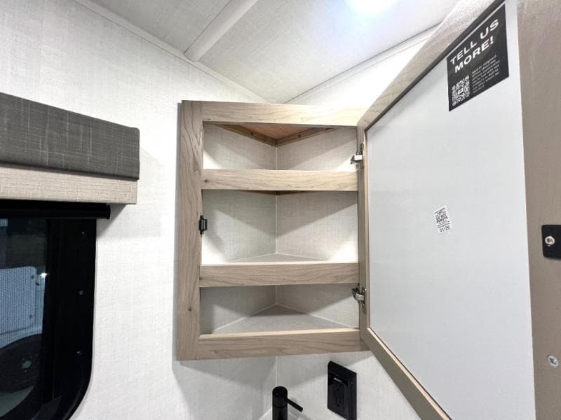 2026 Forest River 2026 Forest River Rockwood Mini Lite - thumbnail 18