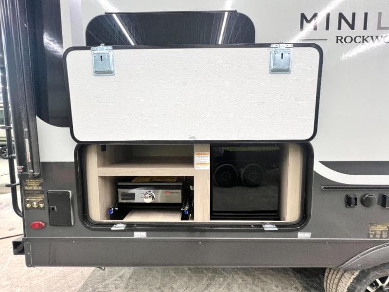 2026 Forest River 2026 Forest River Rockwood Mini Lite - thumbnail 39