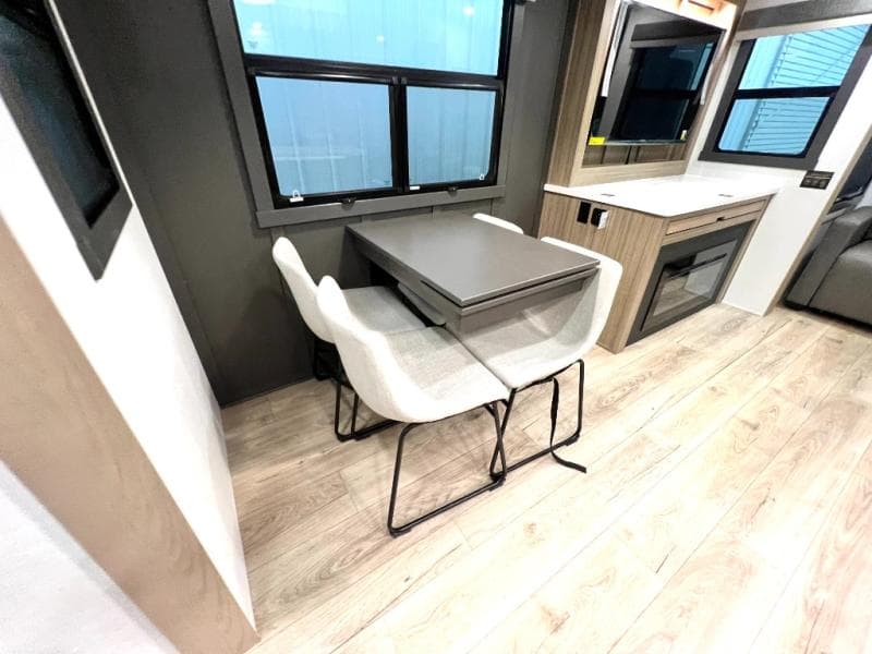 2026 Forest River 2026 Forest River Rockwood Signature - thumbnail 20