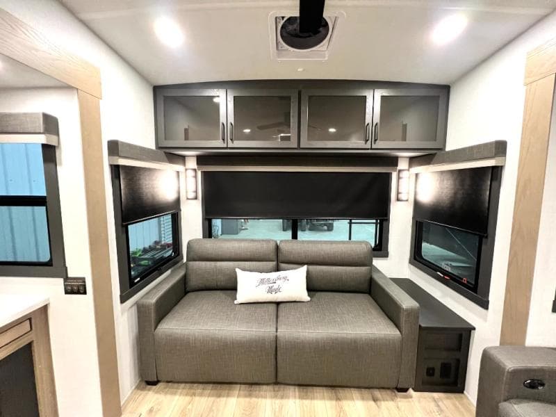 2026 Forest River 2026 Forest River Rockwood Signature - thumbnail 23