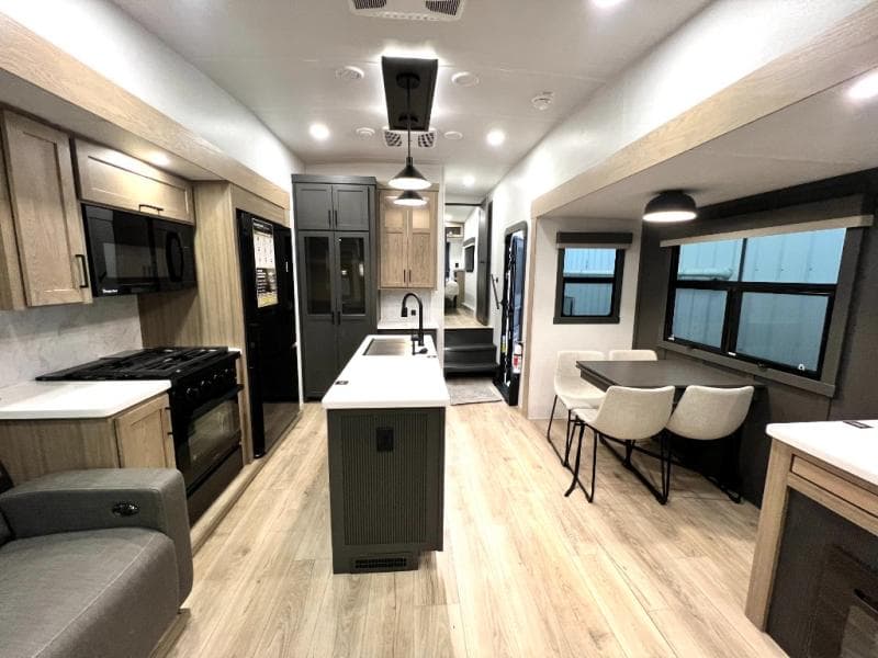 2026 Forest River 2026 Forest River Rockwood Signature - thumbnail 25