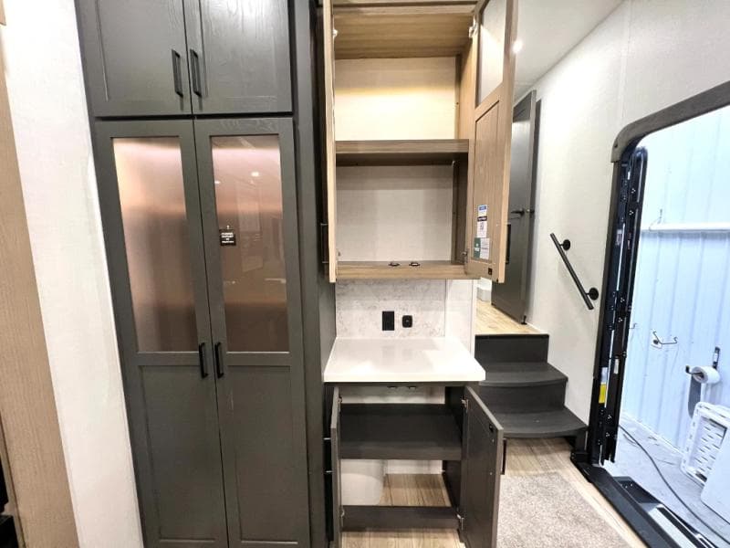 2026 Forest River 2026 Forest River Rockwood Signature - thumbnail 33