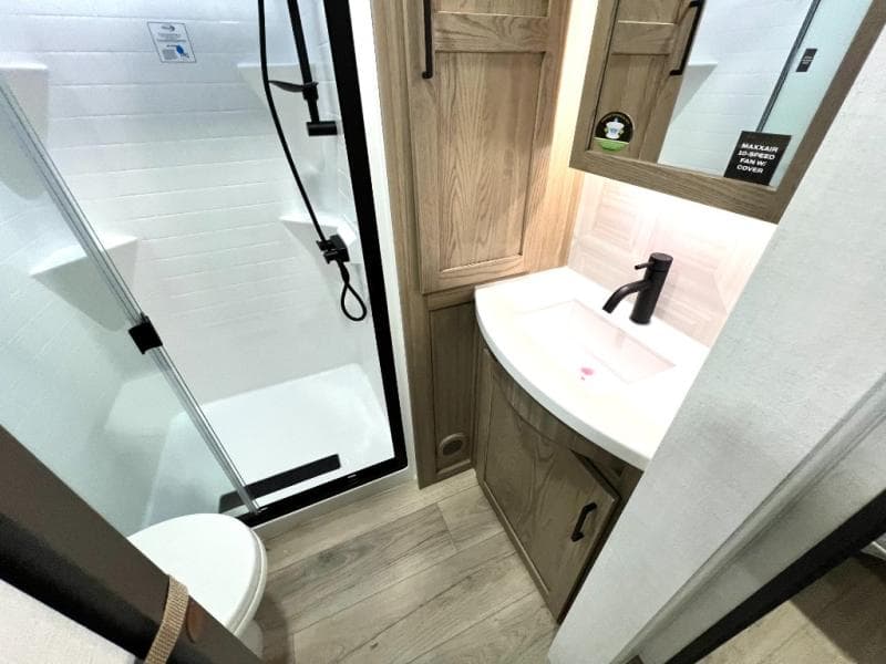 2026 Forest River 2026 Forest River Rockwood Signature - thumbnail 36