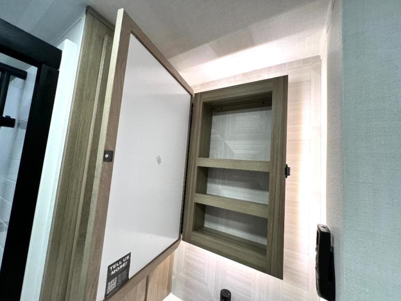 2026 Forest River 2026 Forest River Rockwood Signature - thumbnail 39