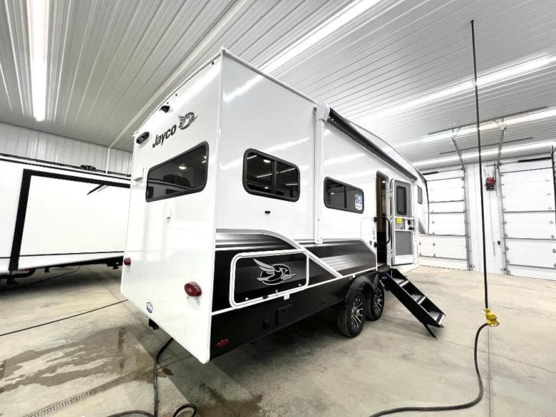 2026 Jayco 2026 Jayco Eagle SLE - thumbnail 8