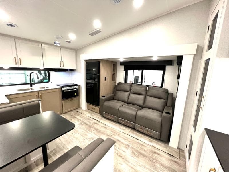 2026 Jayco 2026 Jayco Eagle SLE - thumbnail 14