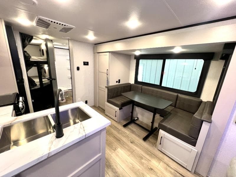 2026 Jayco 2026 Jayco Jay Feather - thumbnail 13