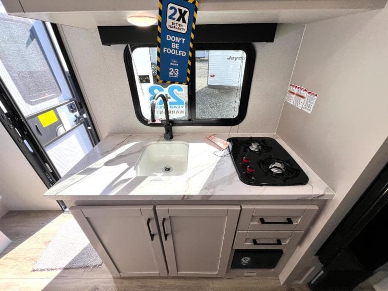 2026 Jayco 2026 Jayco Jay Feather Air Sl - thumbnail 18