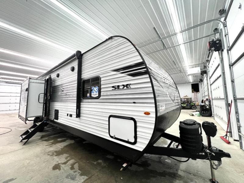 2026 Jayco 2026 Jayco Jay Flight SLX - thumbnail 3